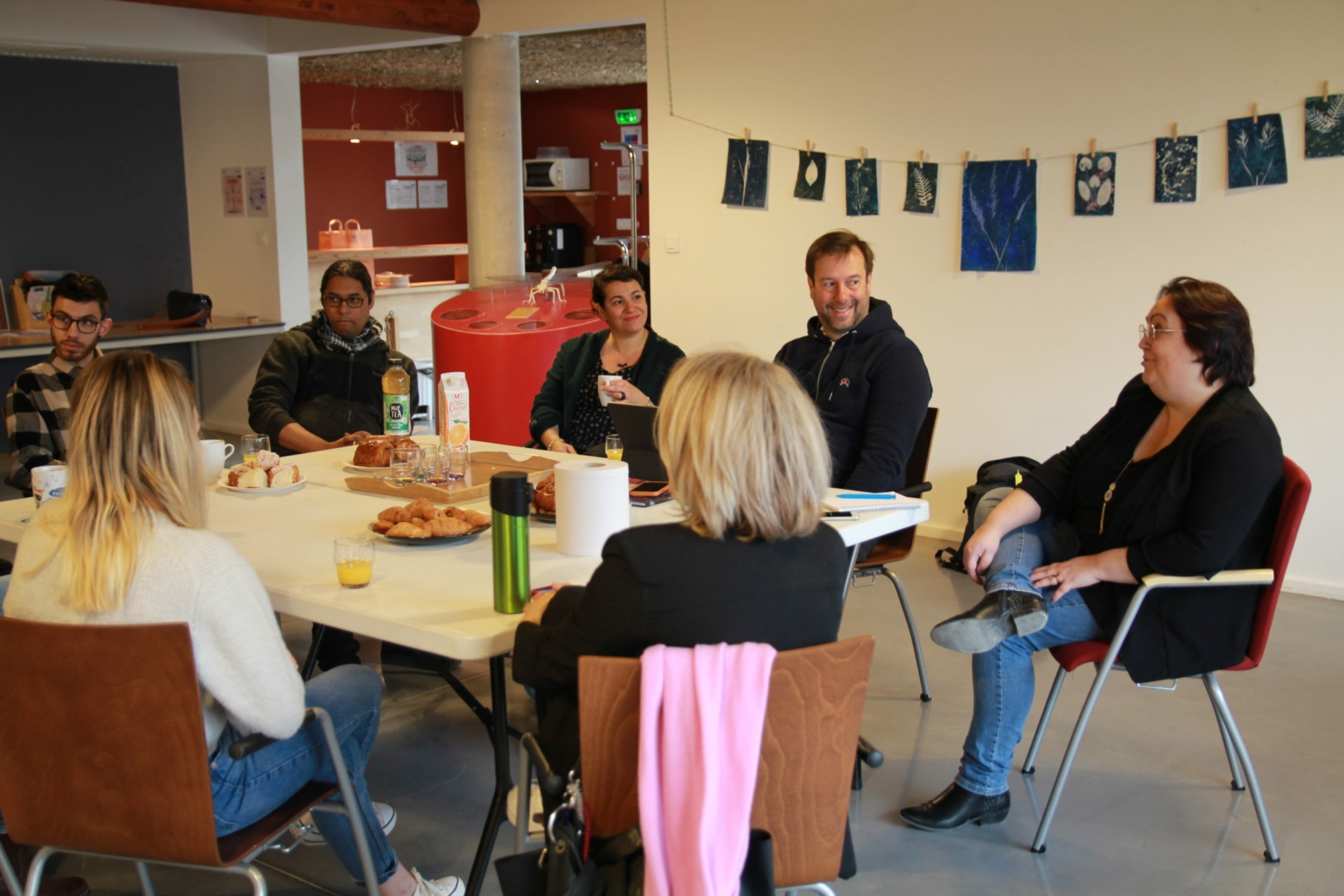 Un petit déjeuné RH avec un animateur radio de France Bleu Vaucluse au Naturoptère.